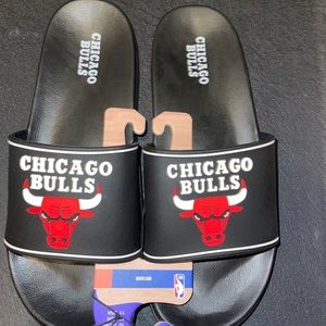 NBA Men's Chicago Bulls Slide/Sandals Size XL Size 10, 9 and 8 Licensed! NWT